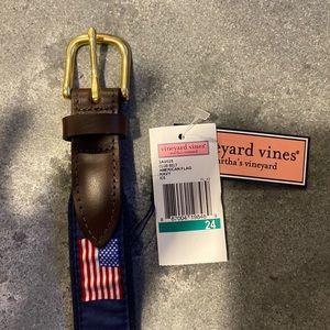Boys belt Vineyard Vines with American flags